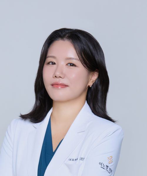Kim Min-young 代表院长